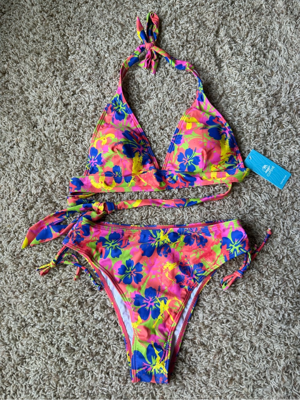 Cupshe Neon Pink and Blue Floral Triangle Bikini